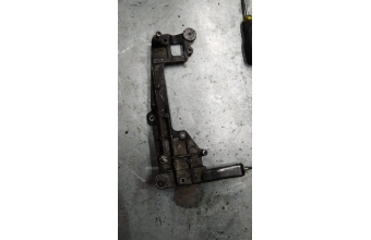 Audi A3 Orjinal Egr Tutucu