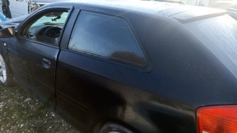 Audi A3 sol arka kelebek cam 2004 model