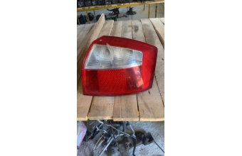 Audi A4 B6 sağ stop lambası 2000-2004