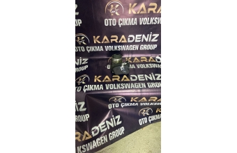 Audi a4 gaz kelebeği orjinal parça
