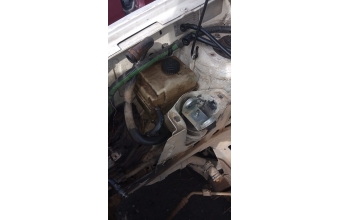 Berlingo direksiyon yağ Bİdonu