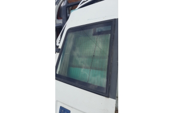 bmc megastar çıkma sol bagaj camı
