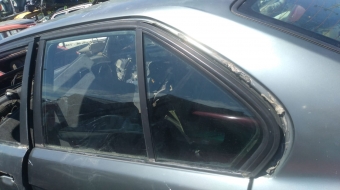 bmw 5.20 çıkma sol arka kapı camı