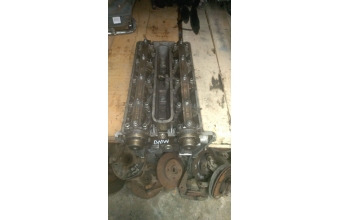 bmw e32 v8 çıkma silindir kapağı