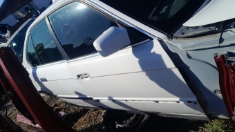 BMW e34 5.20 89-95 sag kapılar dolu