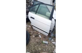 BMW e34 5.20 sağ arka kapı