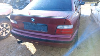 BMW e36 94 model bagaj kapagı