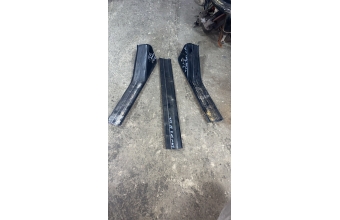 BMW E36 eşik plastiği