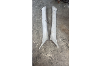 BMW E36 ön cam dırek plastığı