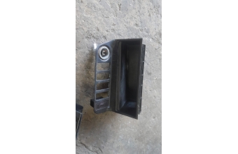 BMW e36 torpido esya gözü