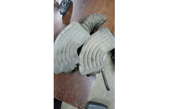 Chreysler 300M hava filtre borusu