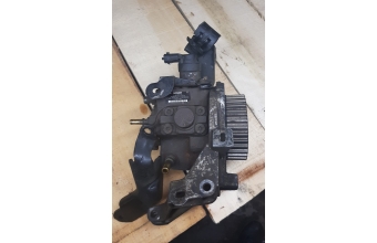 citroen 1.6 çıkma mazot pompası
