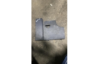 Citroen Benlingo direksiyon alt plastiği