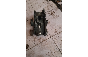 citroen berlingo çıkma direksiyon pompa ayak braketi