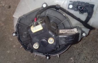 citroen berlingo çıkma kalorifer motoru