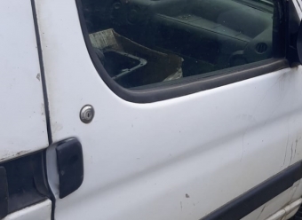 citroen berlingo çıkma sağ ön kapı kilidi