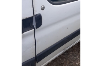 citroen berlingo çıkma sağ ön kapı kolu