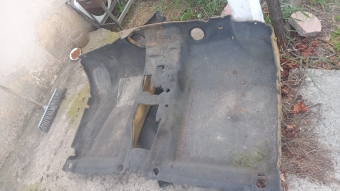 Citroen Berlingo ön taban döşemesi