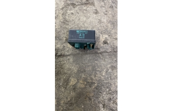 Citroen C 5 kızdırma rolesi