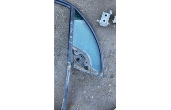 Citroen C3 sağ ön kelebek cam