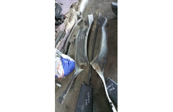 Citroen Saxo arka kapı eşik bakalitleri