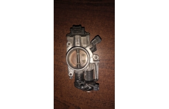 Citroen Saxo gaz kelebek