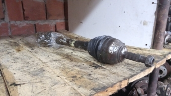 Citroen Saxo sol akis