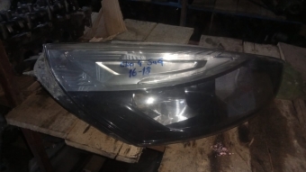 Clio 4 sağ ön far camı orjinal parça