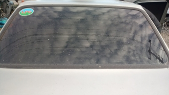 dacia solenza 1.4 çıkma arka cam
