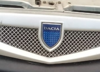 dacia solenza 1.4 mpi enerji motor çıkma ön panjur arma