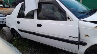 Dacia solenza sag kapılar