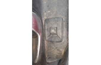 Dacia stepvay sağ ön cam dugmesi