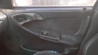 daewoo espero sökme sağ ön kapı döşemesi