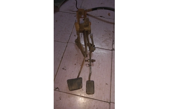 Daewoo Nexia otomatik pedal takimi