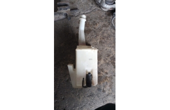 Daewoo nubira silecek su bidonu motorlu