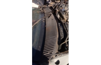 daewoo racer çıkma cam önü ızgarası