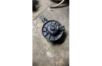 Daihatsu charade kalorifer motoru