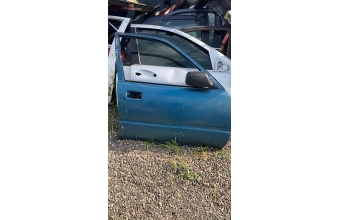 Daihatsu charade sağ ön kapı