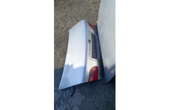 Fiat Albea bagaj kapak