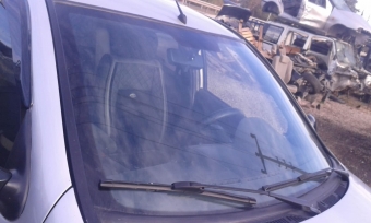 fiat albea çıkma ön cam
