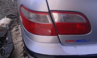 fiat albea çıkma sol iç stop lambası