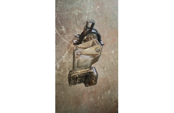 Fiat doblo 1.2 8v motor kulagı braket