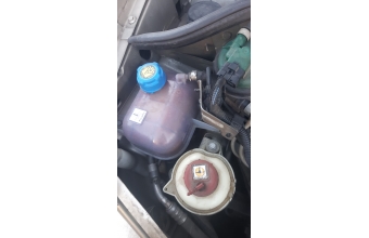 fiat doblo çıkma motor su bidonu
