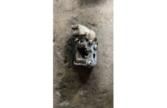 Fiat Doblo sol sürgü kapı kilidi