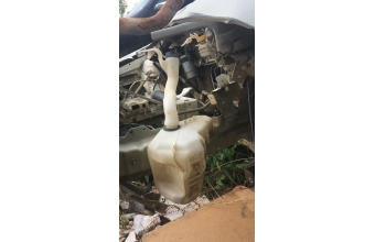 fiat linea çıkma silecek bidonu