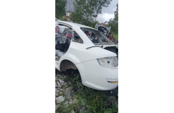 Fiat Linea sol arka çamurluk kesme