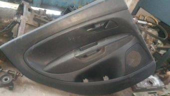 Fiat Linea sol arka kapı döşeme