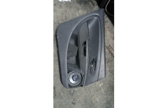 Fiat Punto sol ön kapı döşemesi