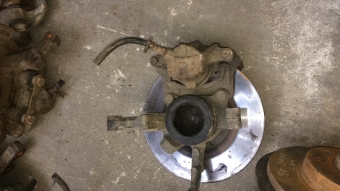 fiat tempra çıkma sağ ön taşıyıcı disk fren merkezi