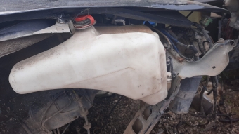 fiat tempra çıkma silecek su bidonu